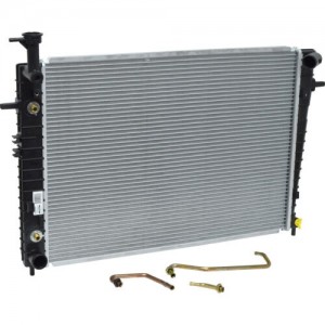 Mühərrikin soyutma radiatoru KİA Sportage üçün 253102E850